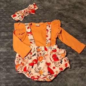 Baby girl Fox 2 piece outfit size 9-12 Months